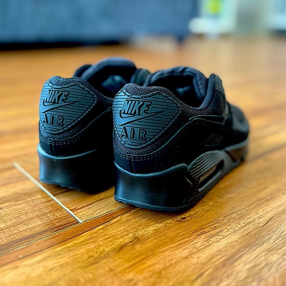 Nike Air Max 90 “Triple Black” Leather + Suede + Mesh - Picture 2 of 7